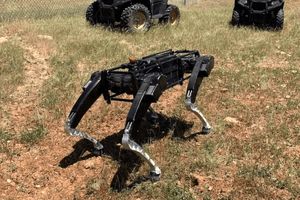 سگ‌های رباتیک امریکایی عضو نیروی گشت شدند / ویدئو