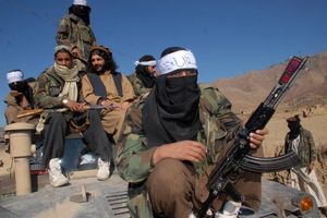  در رابطه با گروه طالبان باید تجدید نظر کنیم/ راه برخورد، جنگ نیست