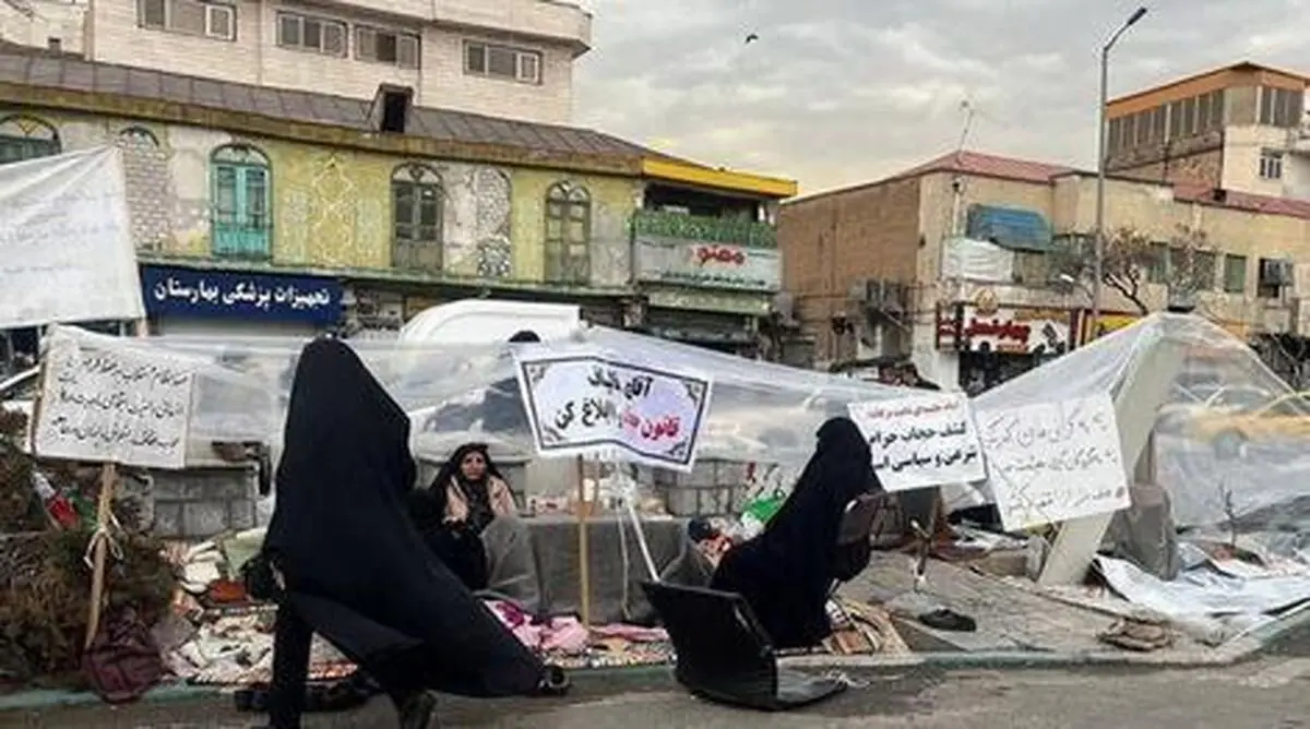  پایان رقت‌انگیز و عبرت‌آموز حامیان اندکِ قانون حجاب اجباری: جمع‌شان کردند