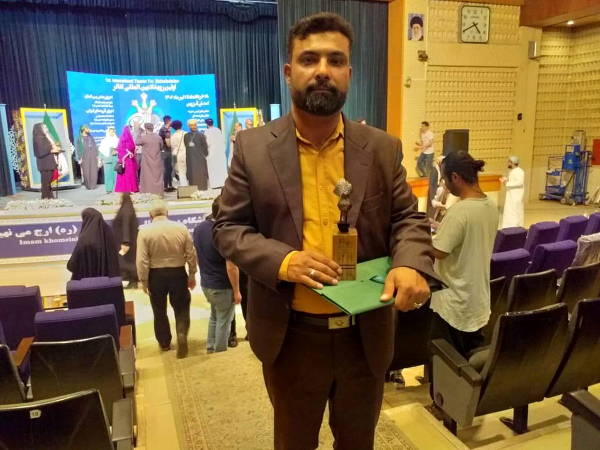 معرفی کارگردان برگزیده خوزستانی در جشنواره بین المللی تئاتر 