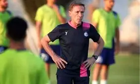 خداحافظی مربی استقلال با هواداران