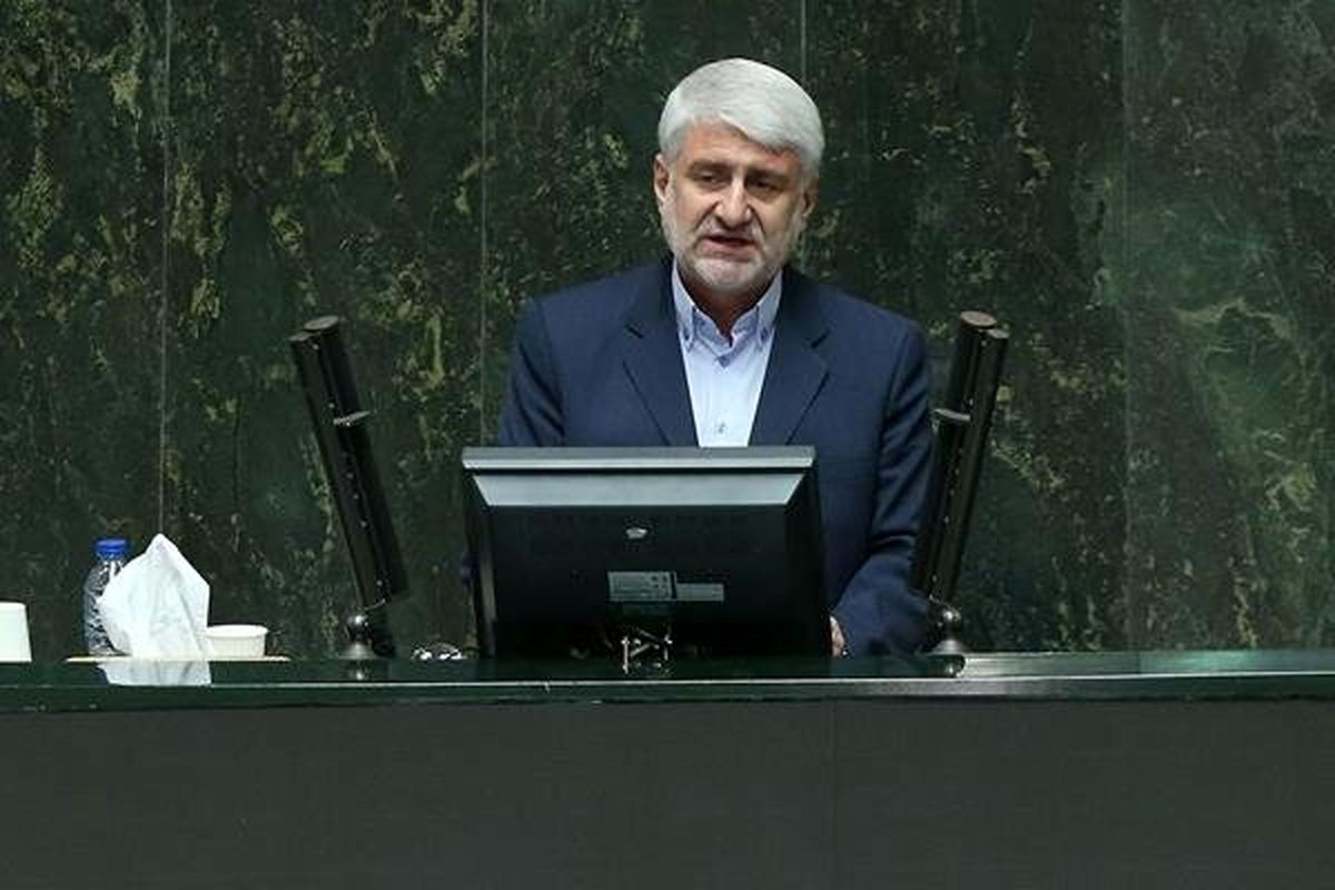ابراز نگرانی نماینده تبریز از انتصابهای اخیر در دانشگاههای سراسر کشور