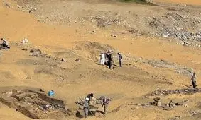 کشف استثنایی 30 مقبرۀ مصر باستان با مومیایی‌های خانوادگی