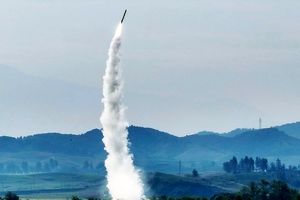 کره شمالی یک موشک بالستیک آزمایش کرد