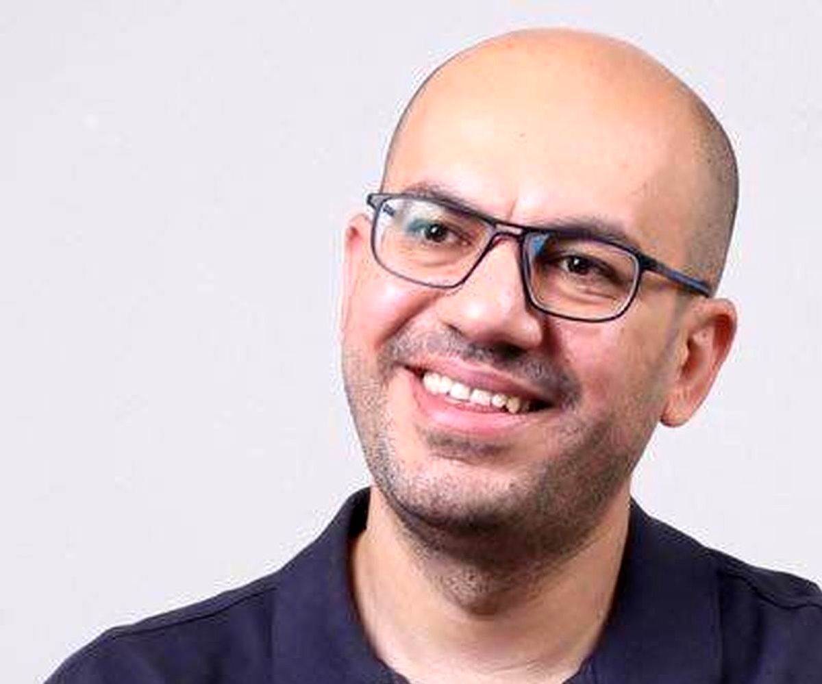 همکار عادل فردوسی پور بازداشت شد