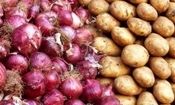 قیمت سیب زمینی و پیاز در بازار ارزان شد