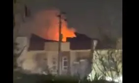 وقوع آتش‌سوزی در اربیل در پی حملۀ پهپادی به یک هدف آمریکایی/ ویدئو

