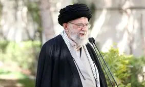 تصویری از حضور رهبر انقلاب در سعدیه شیراز