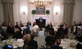 ترامپ افطاری داد؛ مسلمانان را دوست دارم و صلح طلب هستم/ تصاویر
