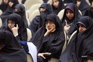 فراخوان حوزه علمیه برای جذب و اعزام طلاب زن به مدارس