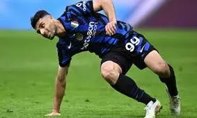 شروع انتقادهای گزنده از مهدی طارمی؛ «تنبل» و «کُند»