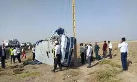 علت واژگونی مینی بوس کارگران در نیشابور چه بود؟