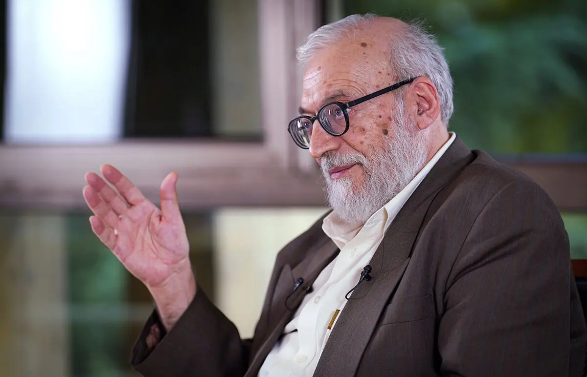 محمدجواد لاریجانی: باید به زور هم که شده غرامت بگیریم/ اگر نتوانستیم غرامت بگیریم معادلش را باید منهدم کنیم/ ویدئو