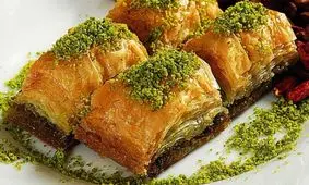 باقلوا، شیرینی پرمغز و محبوب