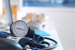 برای کنترل فشار خون بالا چه کار کنیم؟
