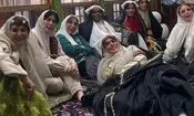 چهره واقعی بازیگران «بامداد خمار» در دوران قاجار! از منصور و رحیم نجار تا محبوبه، خجسته و دایه خانم/ ویدئو