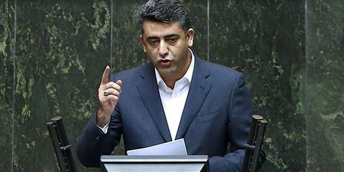 استاندار کردستان نماینده تعدادی از هم کلاسیها و همشهریهای خود است/ قدرت خرید مردم پایین نیامده، قدرت خرید مردم سقوط کرده است