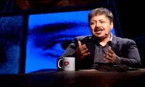 خاطره مازیار لرستانی از حضورش در توالت مردانه!/ ویدئو
