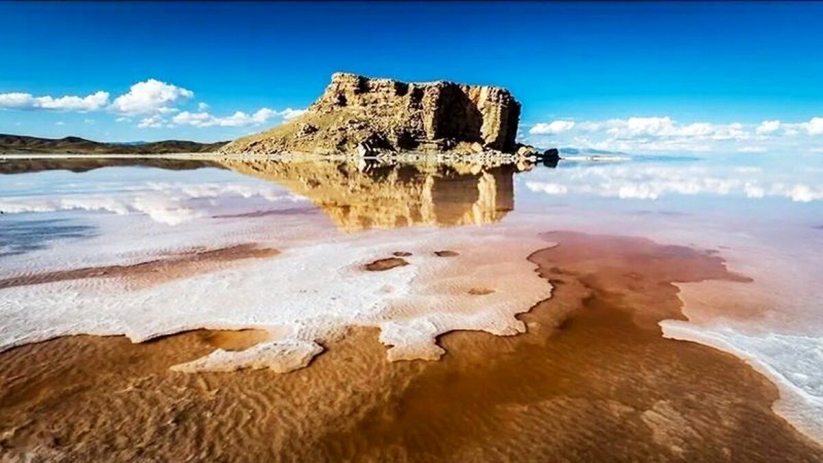 هنوز سیلی طبیعت درباره دریاچه ارومیه به گوش ما نخورده است