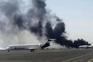 صنعا: عربستان با تجاوز خود، آغاز جنگ را اعلام کرد/ یمن: حمله عربستان به فرودگاه صنعا پایان مرحله کاهش تنش است/ یک هواپیمای ایرانی به جای فرودگاه صنعا در فرودگاه الحدیده در غرب یمن فرود آمد/ انصارالله یمن: عربستان با دست خودش گورش را کَند