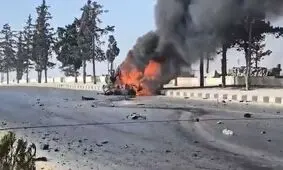 حمله به یک خودرو در مسیر فرودگاه بین‌المللی حلب/ ویدئو