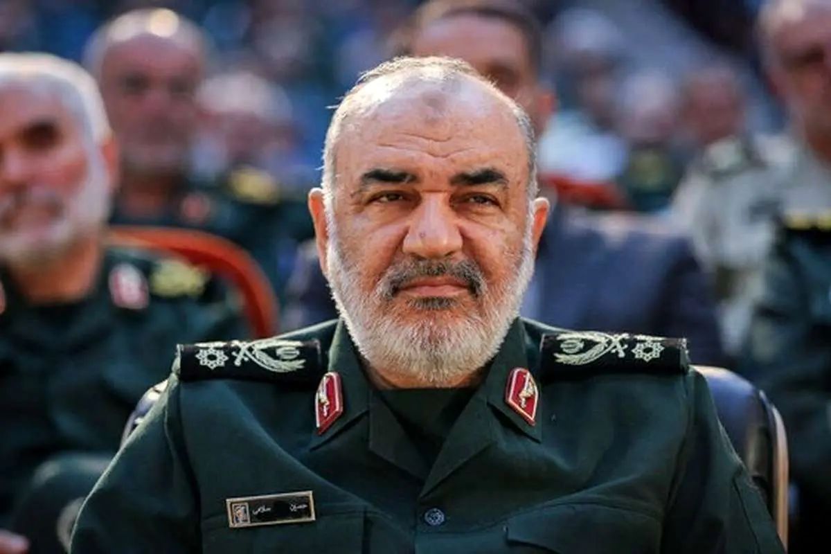  سرلشکر سلامی: نبرد ما نبرد نور و تاریکی است 