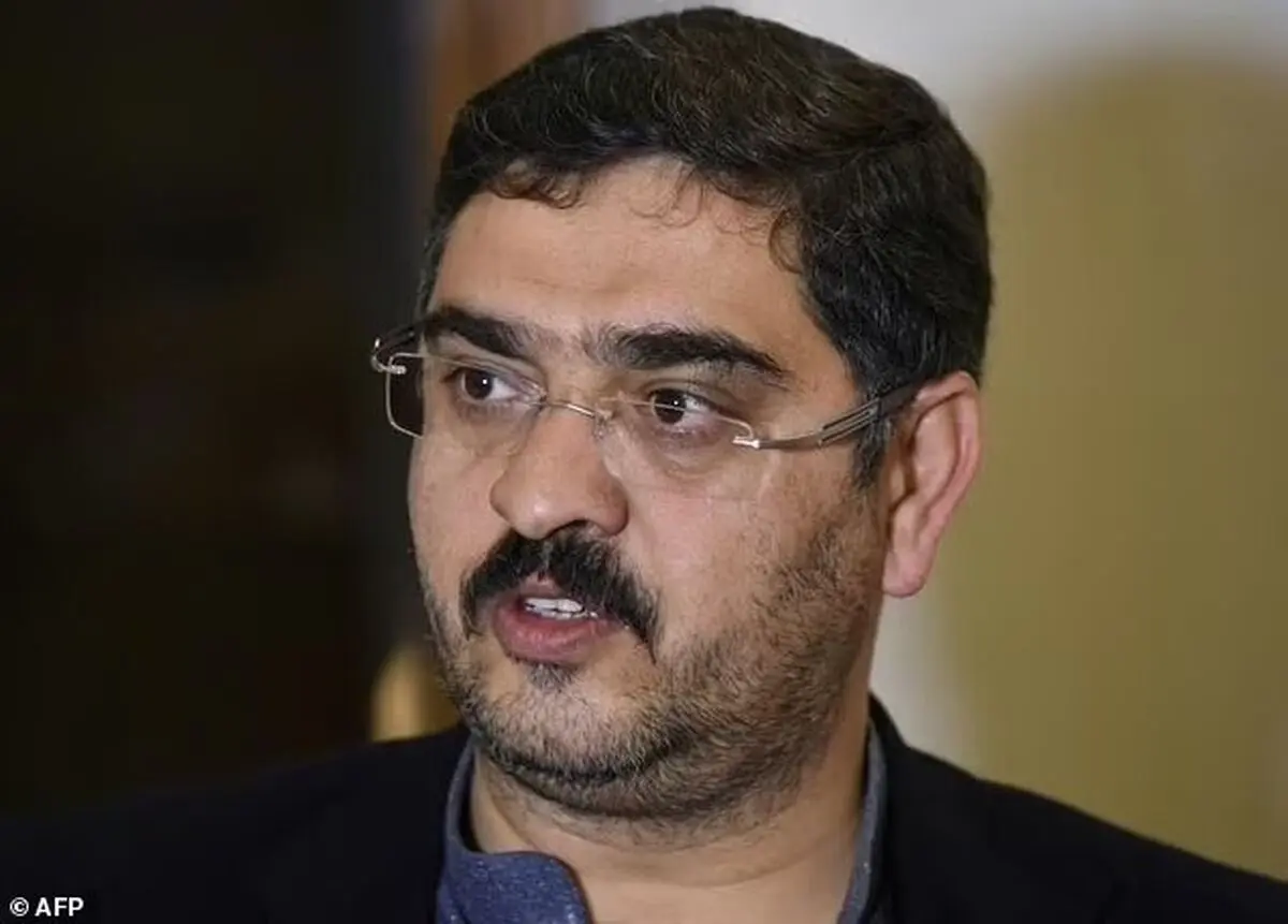 یک سناتور نه چندان مشهور، نخست وزیر موقت پاکستان می‌شود


