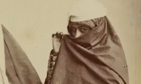 سفر در زمان؛ عکس جالب پنج زن ایرانی در دوران قاجار
