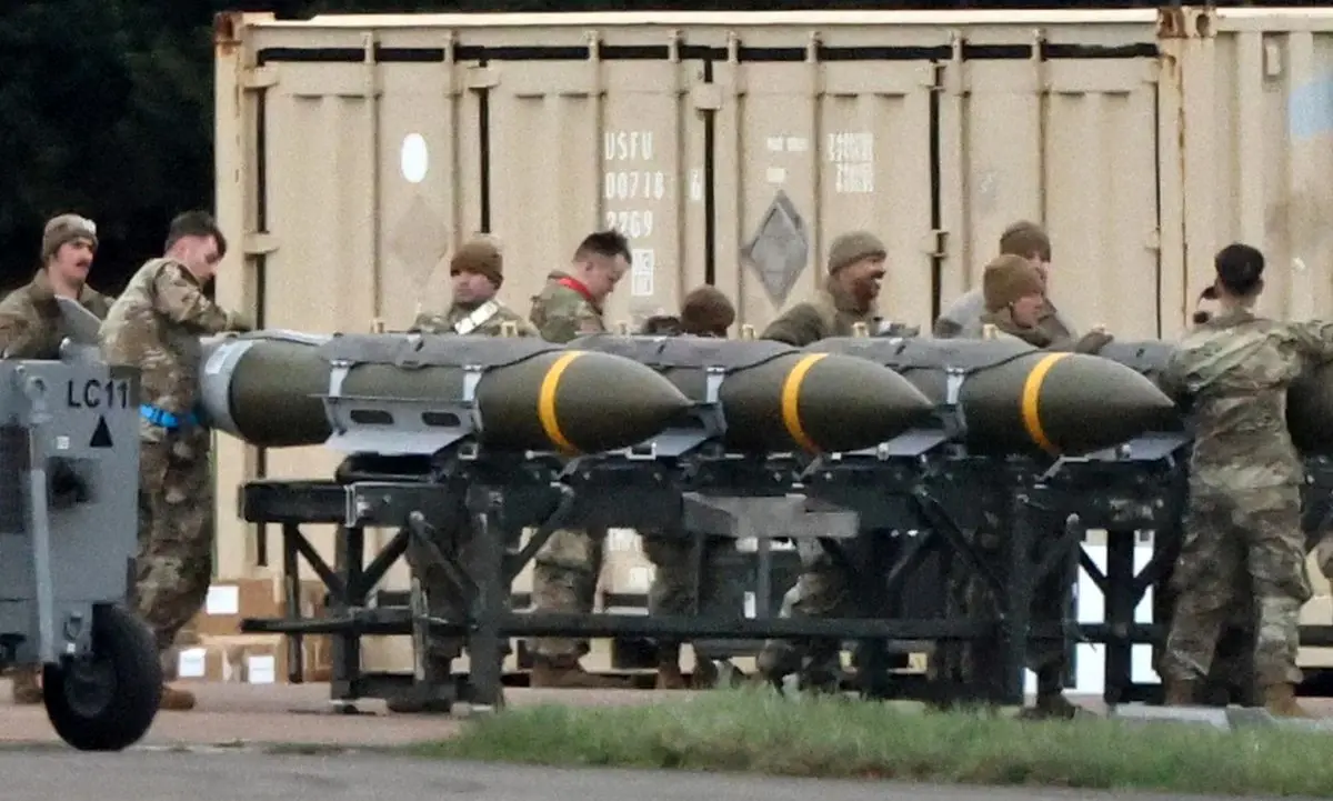 چه کسی جهان عرب را تهدید می‌کند: ایران یا آمریکا و اسرائیل؟ 