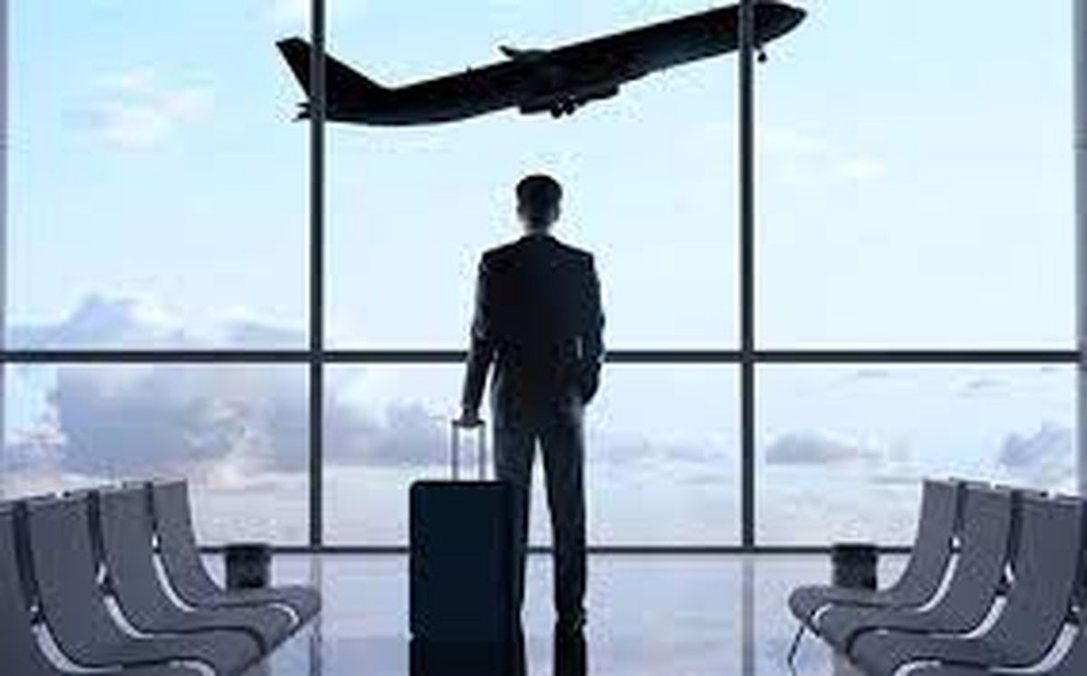 نخبگان مهاجرت می کنند، مسئولان سرگرم محدودکردن حقوق شهروندی اند