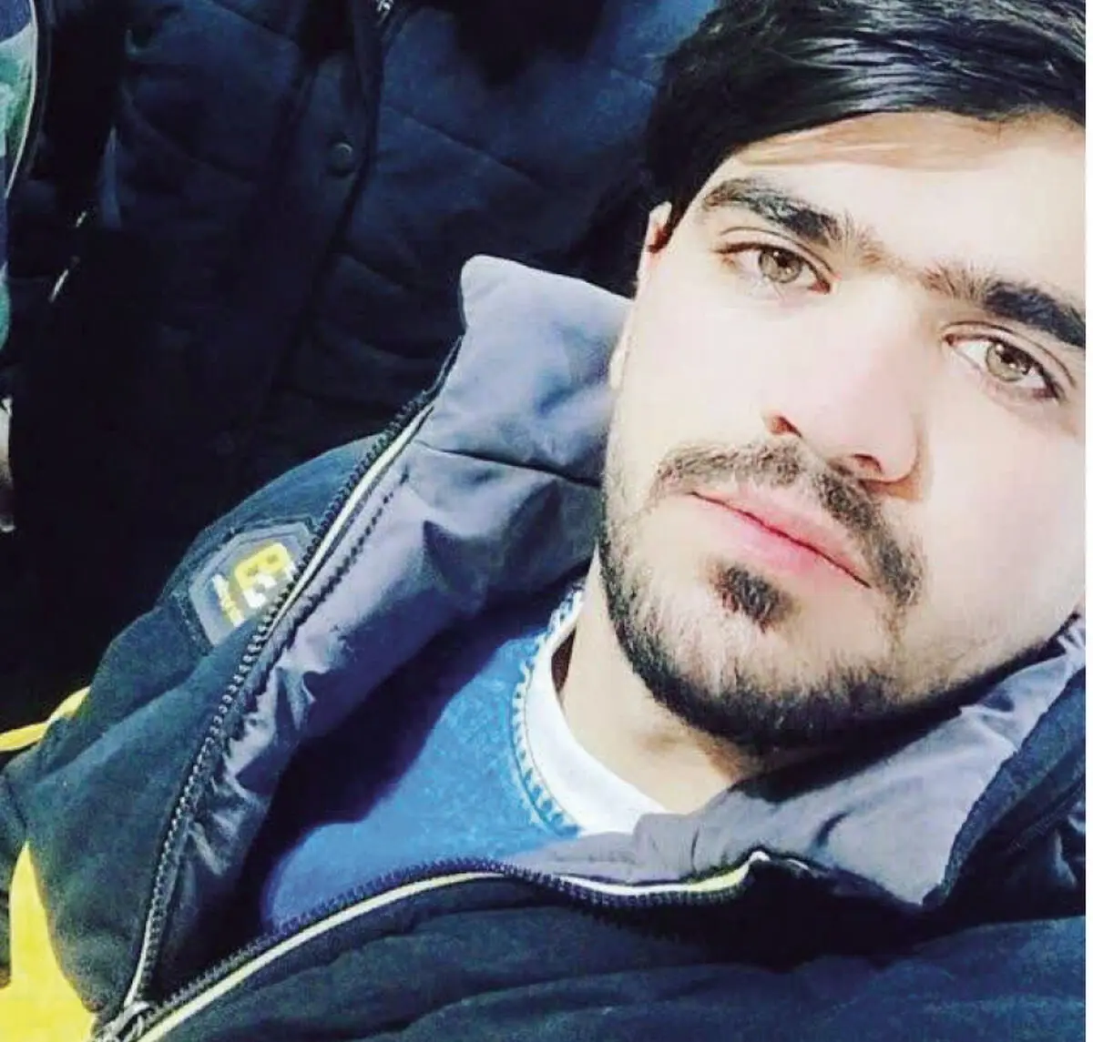 تصویر متهم به قتل چناران منتشر شد/ پلیس در تعقیب چاقوکش قاتل