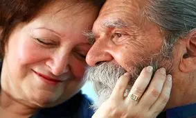 آیا عشق های میانسالی واقعا عمیق ترند؟