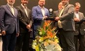 تجلیل از جوان اهوازی در همایش نخبگان کشور 