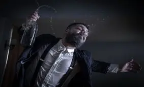 عباس غزالی در «زمانی در ابدیت» نیکی کریمی 

