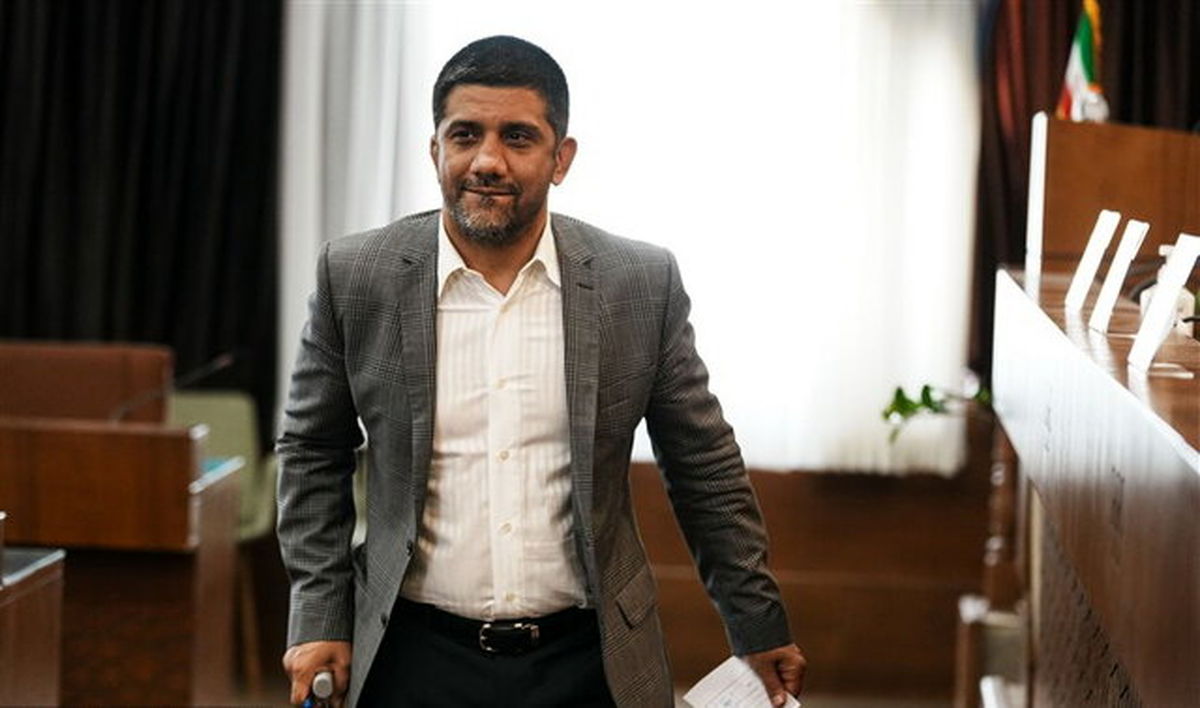 دبیر، رییس فدراسیون کشتی: در المپیک یک طلا بگیریم کلاه مان را بالا میاندازیم