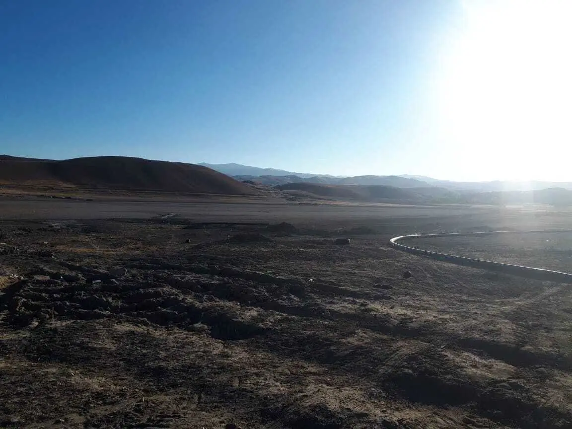 برداشت بی رویه آب و استفاده از آن در کشاورزی عامل اصلی نابودی دریاچه بوده است