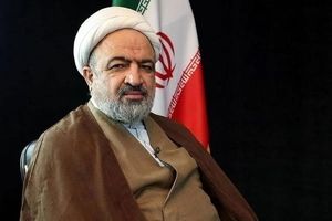 حمله رسایی به پزشکیان: اگر می‌خواهی بنزین را گران کنی، آن را گردن مجلس نینداز