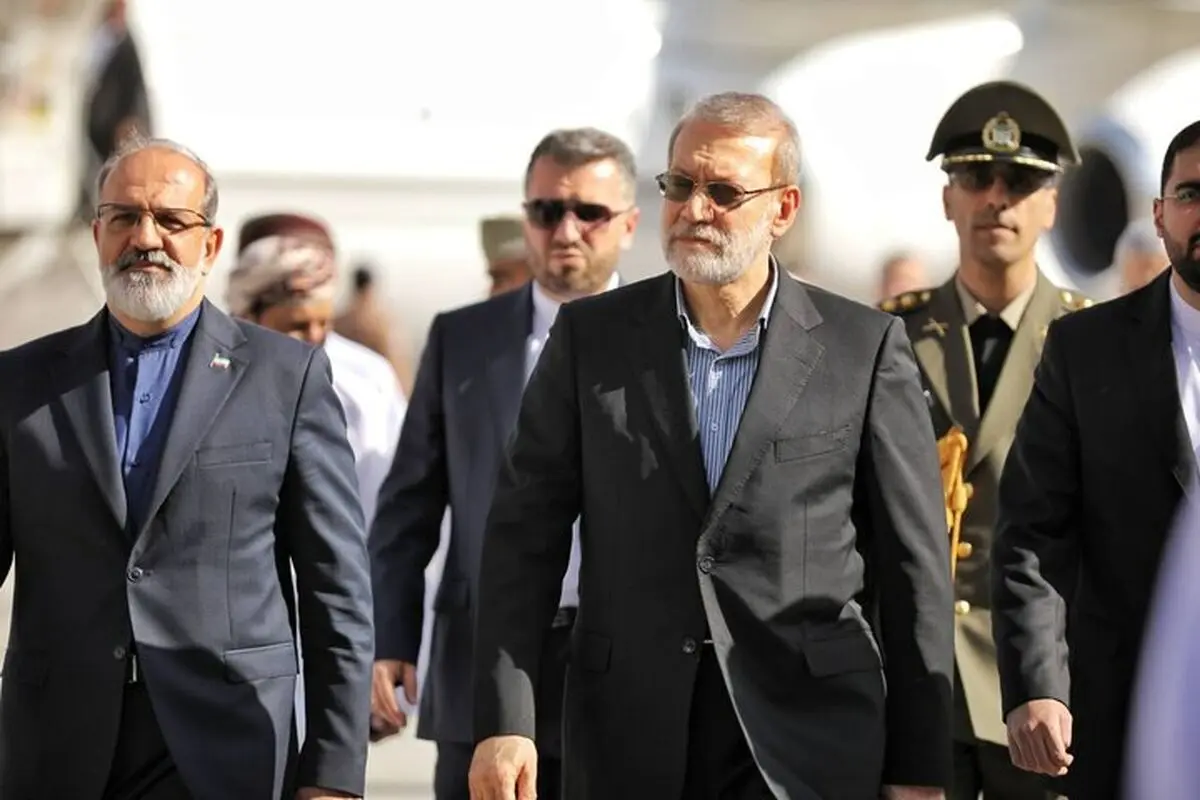 علی لاریجانی وارد مسقط شد/ چه کسی از دبیر شورایعالی امنیت ملی استقبال کرد؟/ تصاویر

