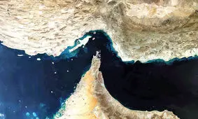  با ابتکار عمل، تنگه هرمز را مدیریت و هوشمندانه کنترل می کنیم