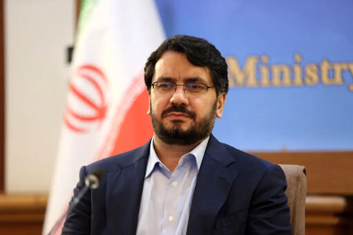 ماجرای ازدواج مهراد بذرپاش در دانشگاه شریف/ پدر همسر او کیست؟

