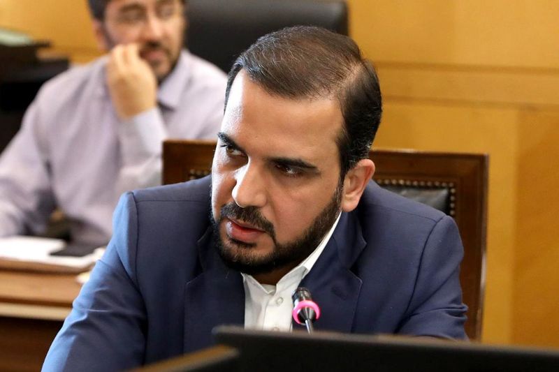 پیگیری مستمر مجمع نمایندگان برای مردم خوزستان/همکاری بینظیر وزیر اقتصاد و رئیس امور مالیاتی کشور برای پرداخت حقآلایندگی ها/ مسئولان در خدمت رسانی کوتاهی نکنند