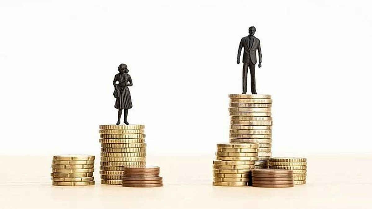 چگونه انجام «کارهای بدون دستمزد» مانع پیشرفت شغلی و مالی زنان شده است؟