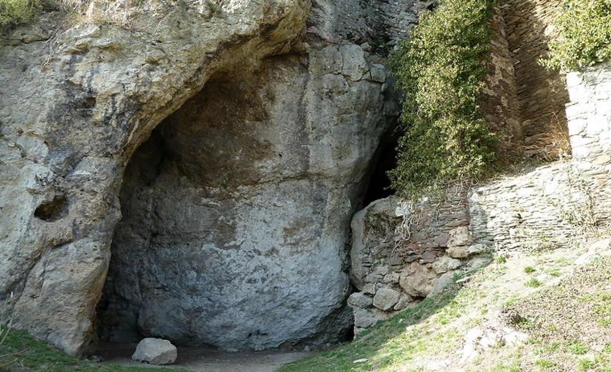 ۴۵ هزار سال قبل انسان‌های ساکن این غار با «نئاندرتال‌ها» همزیستی داشتند