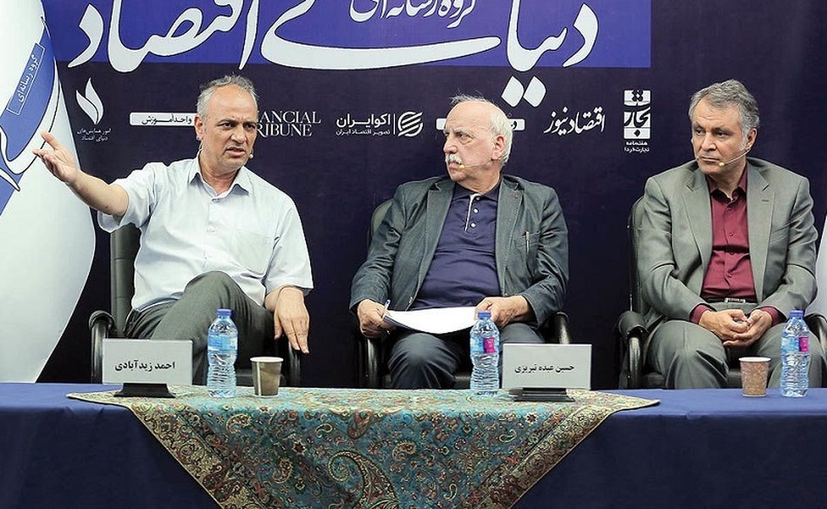 سیستم اگر تحت فشارهای داخلی و خارجی، تصمیم بگیرد تغییری بدهد، چگونه بدون سیگنال به سمت مردم بیاید؟/ اصولگرایی راهکاری ندارد و اصلاحطلبی هم دیگر اعتباری بین مردم