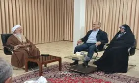 آیت الله جوادی آملی در دیدار پزشکیان: مسائلی مانند حجاب با فشار حل نمی‌شود/ باید همه سعی کنیم که نه بیراهه برویم و نه راه کسی را ببندیم
