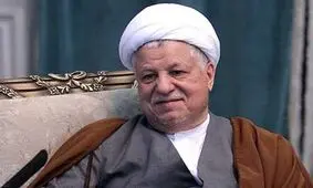 پدر محسن رضایى آمد؛ نزدیک ۱۰۰ سال دارد، ولى سالم و بانشاط است