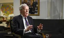 جان بولتون: طرح صلح ترامپ یعنی فروش اوکراین به روسیه

