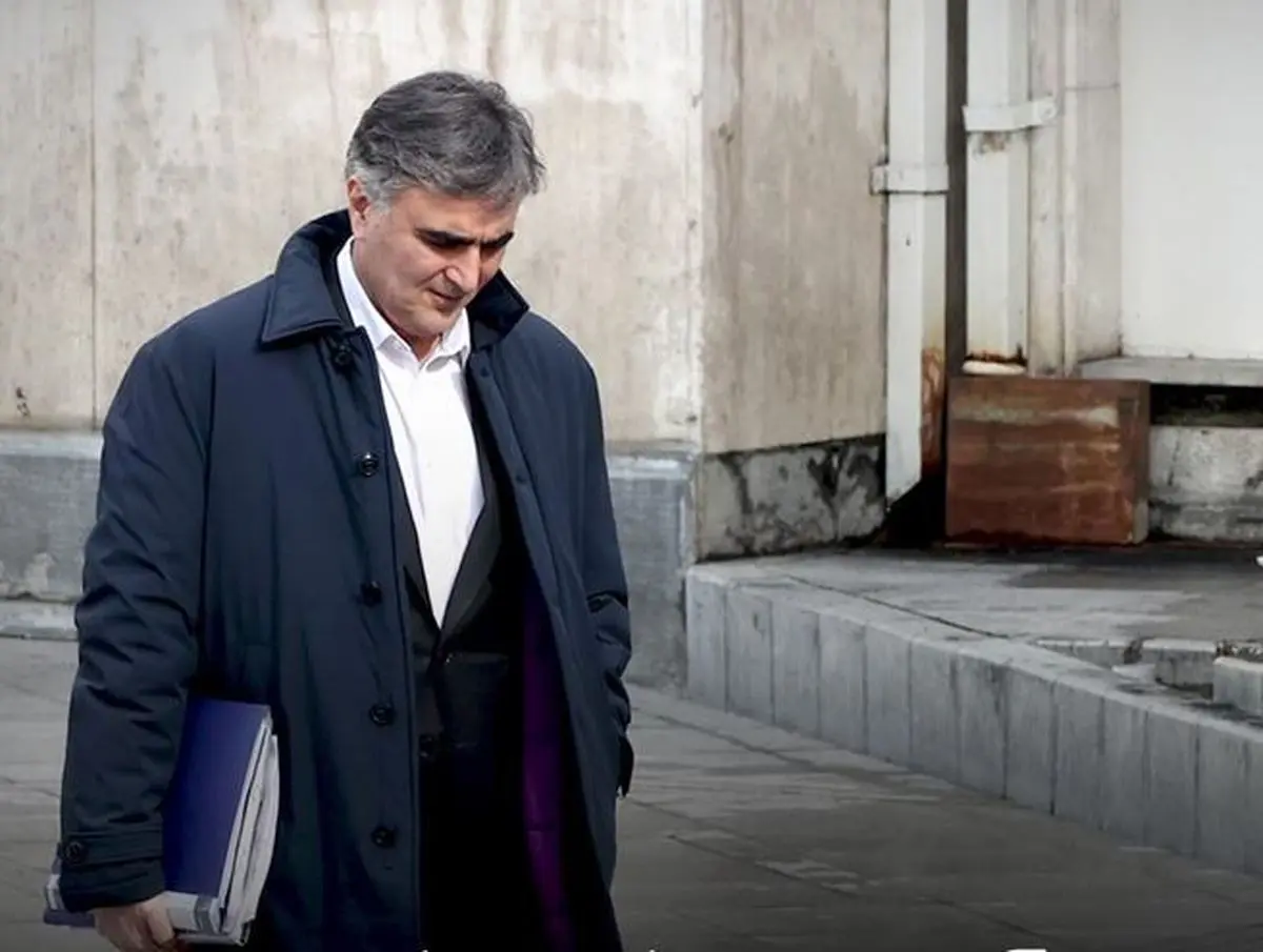 آقای فرزین؛ دلار ۱۲۰ هزار تومانی هم دیدیم/ طبقه ۱۶ بانک مرکزی در آستانه تغییر بزرگ؟