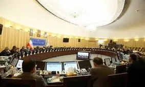 جزئیات دو سناریوی یارانه‌ای دولت/ اختلاف نظر بر سر کارت اعتباری یا کالابرگ