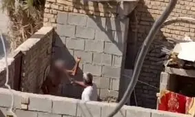 صحنه کتک زدن پدر آبادانی توسط پسر ناخلفش/ ویدئو